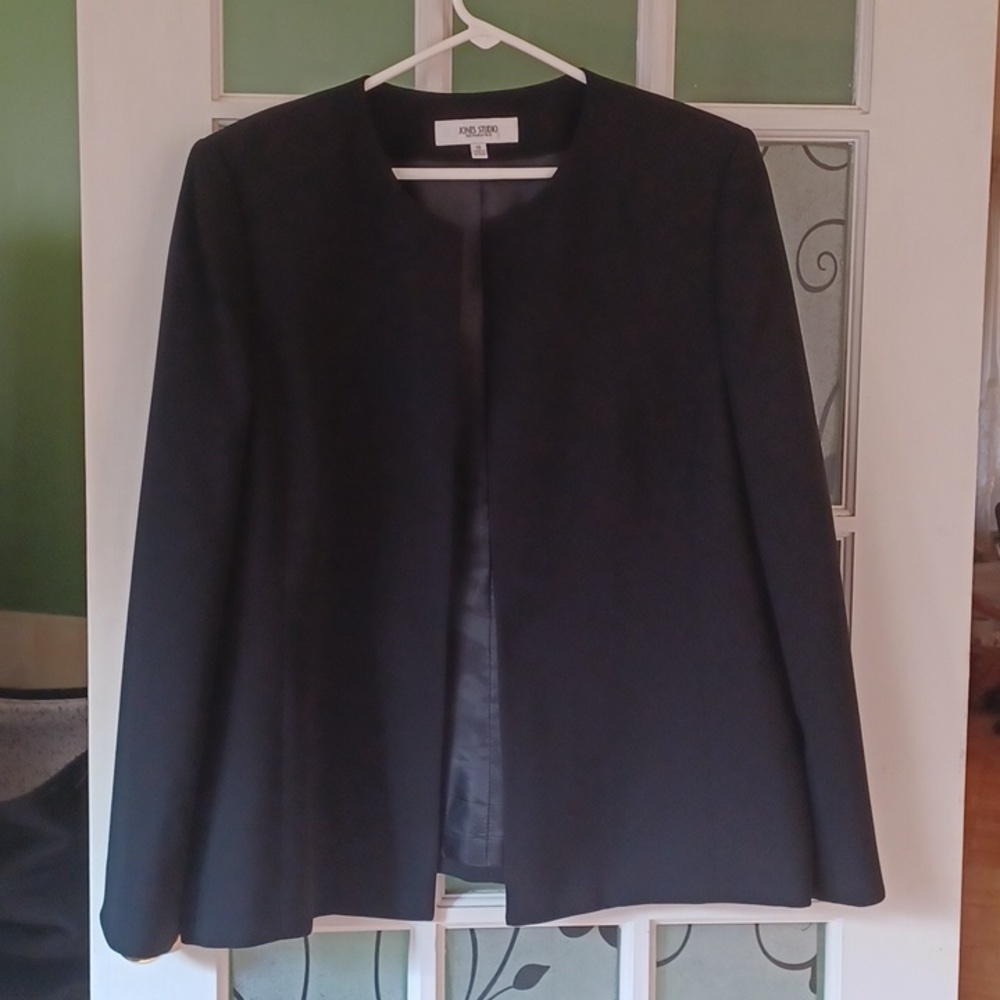 Jones Studio Separtes women's size 16 blazer jacket black
